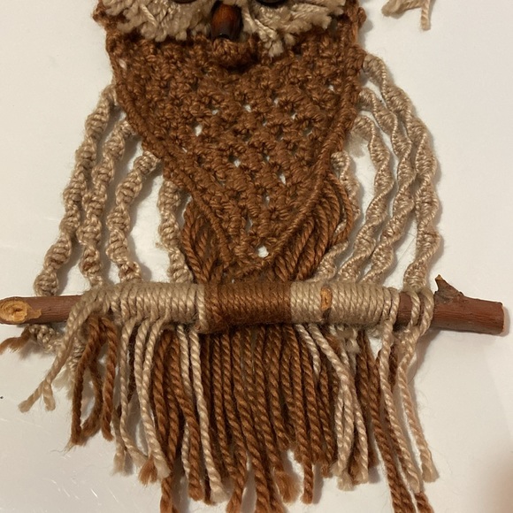Boho Handmade Macrame Owl wall hanging - Picture 3 of 7